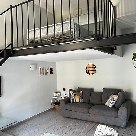 Apartment Welcome Home 2 Νάπολη Εξωτερικό φωτογραφία